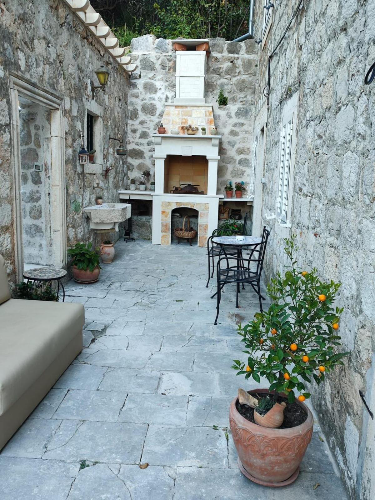 Peaceful House In Dubrovnik